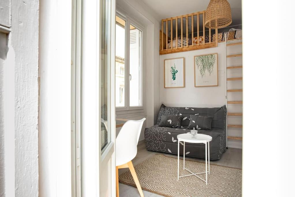 Charmant Studio Arbore Et Climatise Carcassonne Exterior photo